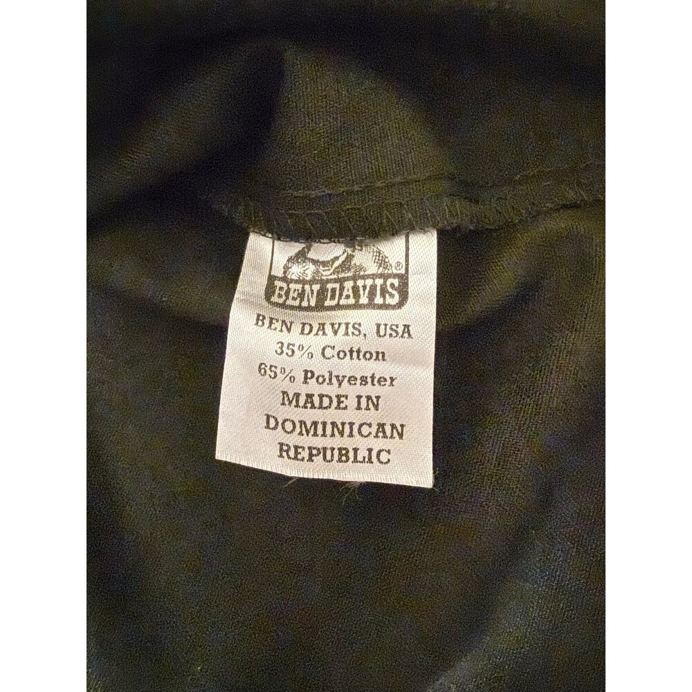 Ben Davis Short Sleeve Solid Half-Zip Work Shirt
… - image 8